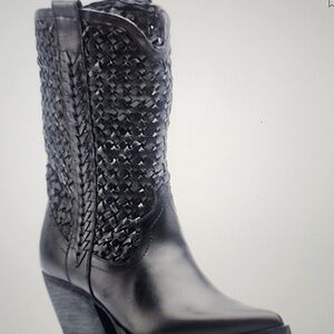 GOLO WOMEN'S REVERSE WOVEN SHAFT WESTERN BOOT SIZE 7